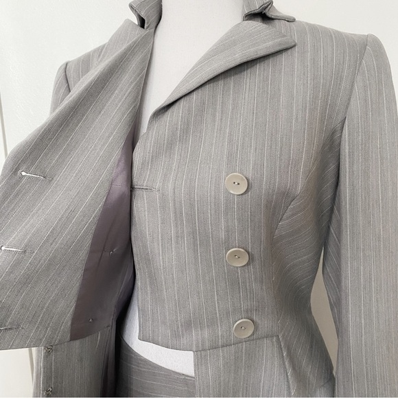ROSS MAYER COLLECTION 2 PIECES GREY STRIPED BLAZER STRAIGHT LEG TROUSER SUIT SET - Picture 9 of 14